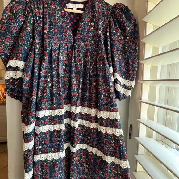 HUNTER BELL Jenkins Dress in Vintage Patchwork - Like New (XS) - Picture 10 of 15